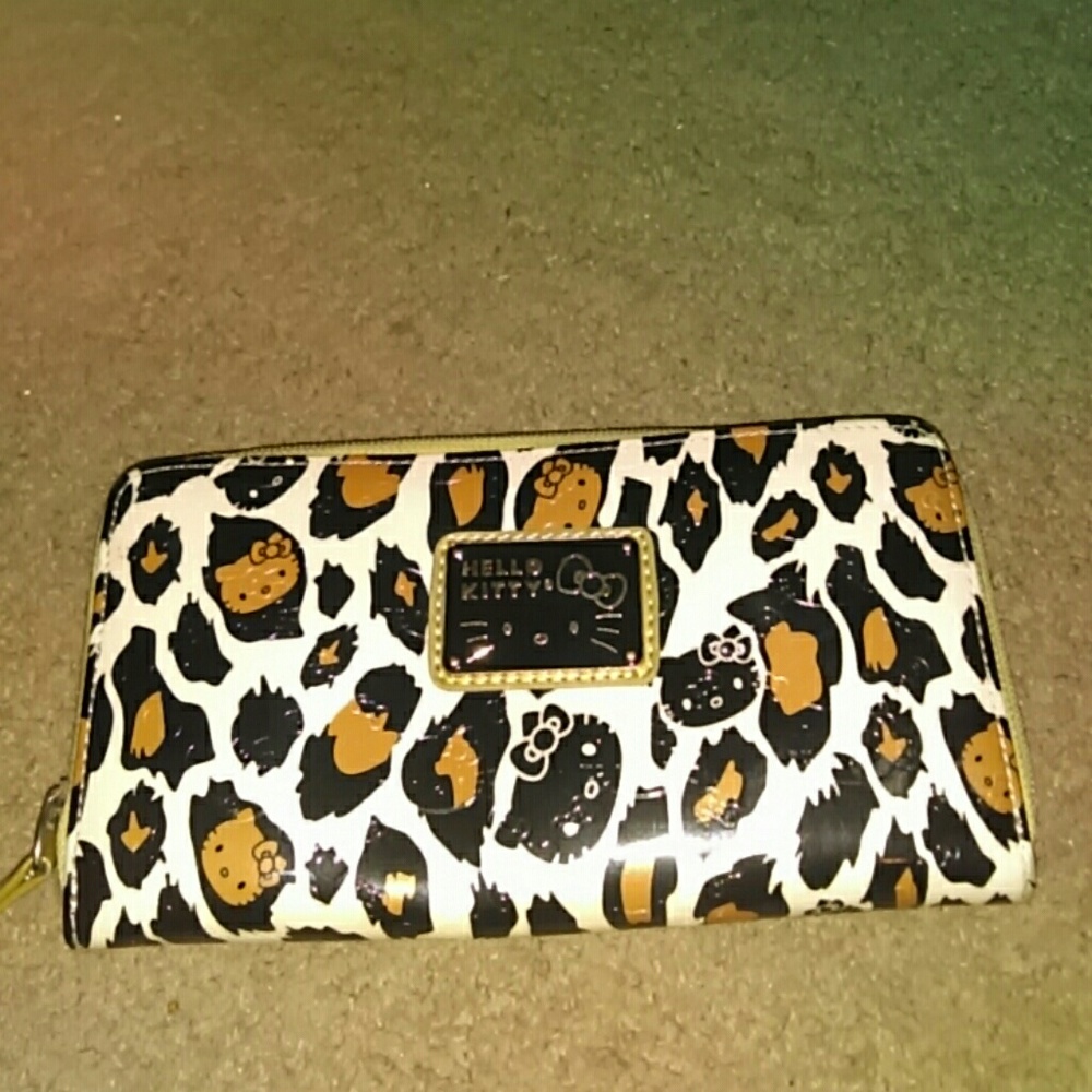 Hello kitty wallet